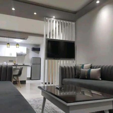 Elegant Apartment With Air Conditioner For A Great Stay Tanger Eksteriør billede